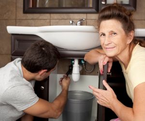 Why Choose Tankless Plumbing Pros